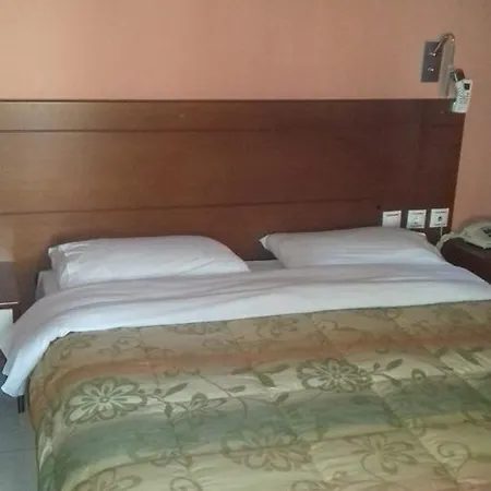 Hotel Diana