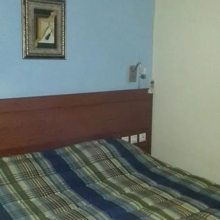 Hotel Diana